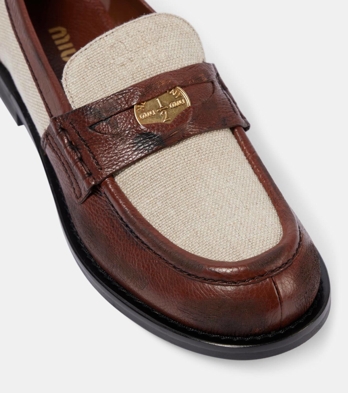 関税込!【MIU MIU】CAMEL LEATHER LOAFERS MIU MIU Bleached Leather Loafers Size 38,5 – Boutique Finest
