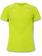 Nike Tennis - NikeCourt Rafa Slim-Fit Dri-FIT ADV Tennis T-Shirt - Yellow