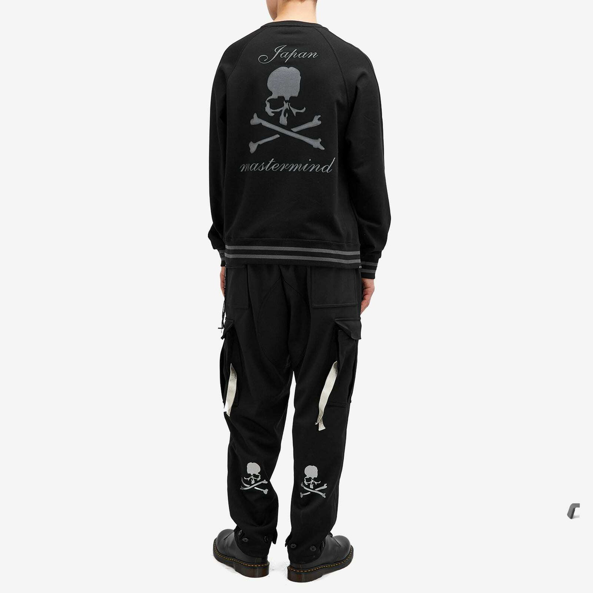 MASTERMIND WORLD Men's Souvenir Logo Crew Sweatshirt in Black