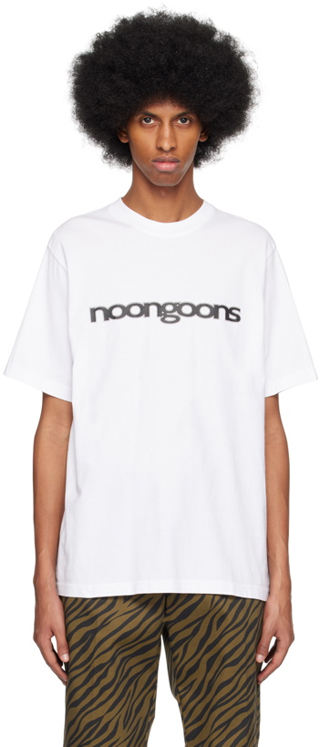 Photo: Noon Goons White Very Simple T-Shirt