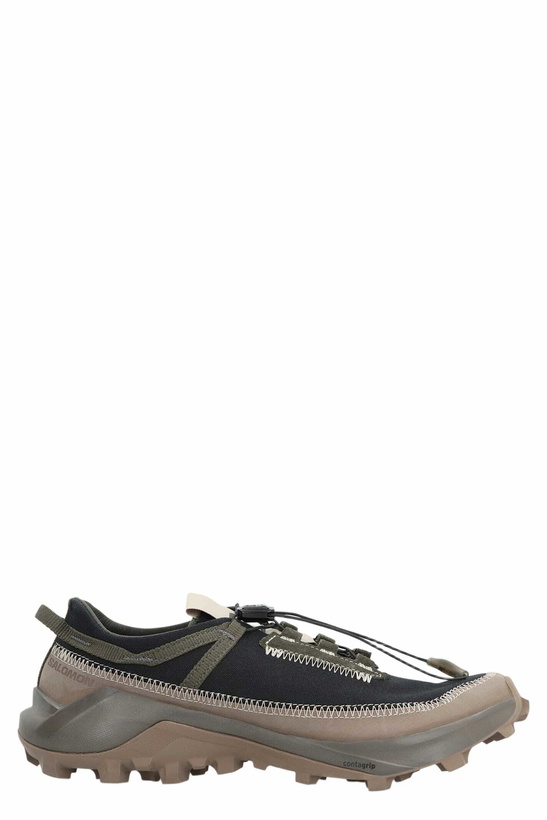 Photo: Salomonxranra- Low-top Sneakers