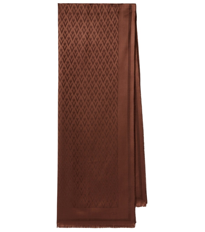 Photo: Valentino Toute la V silk and wool scarf