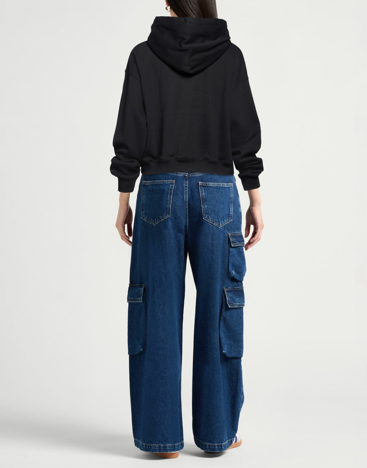 Alpha Industries Womens Sweatshirt in Black