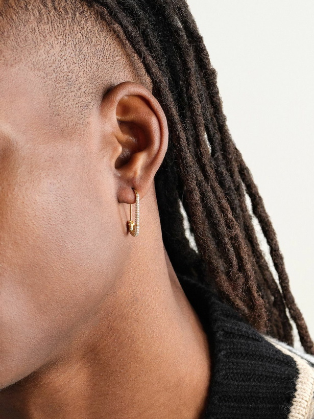 Photo: Anita Ko - Safety Pin 18-Karat Gold Diamond Single Earring