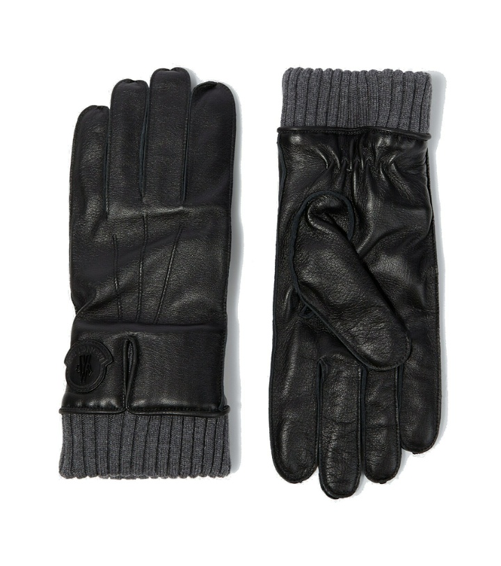 Photo: Moncler - Logo leather gloves