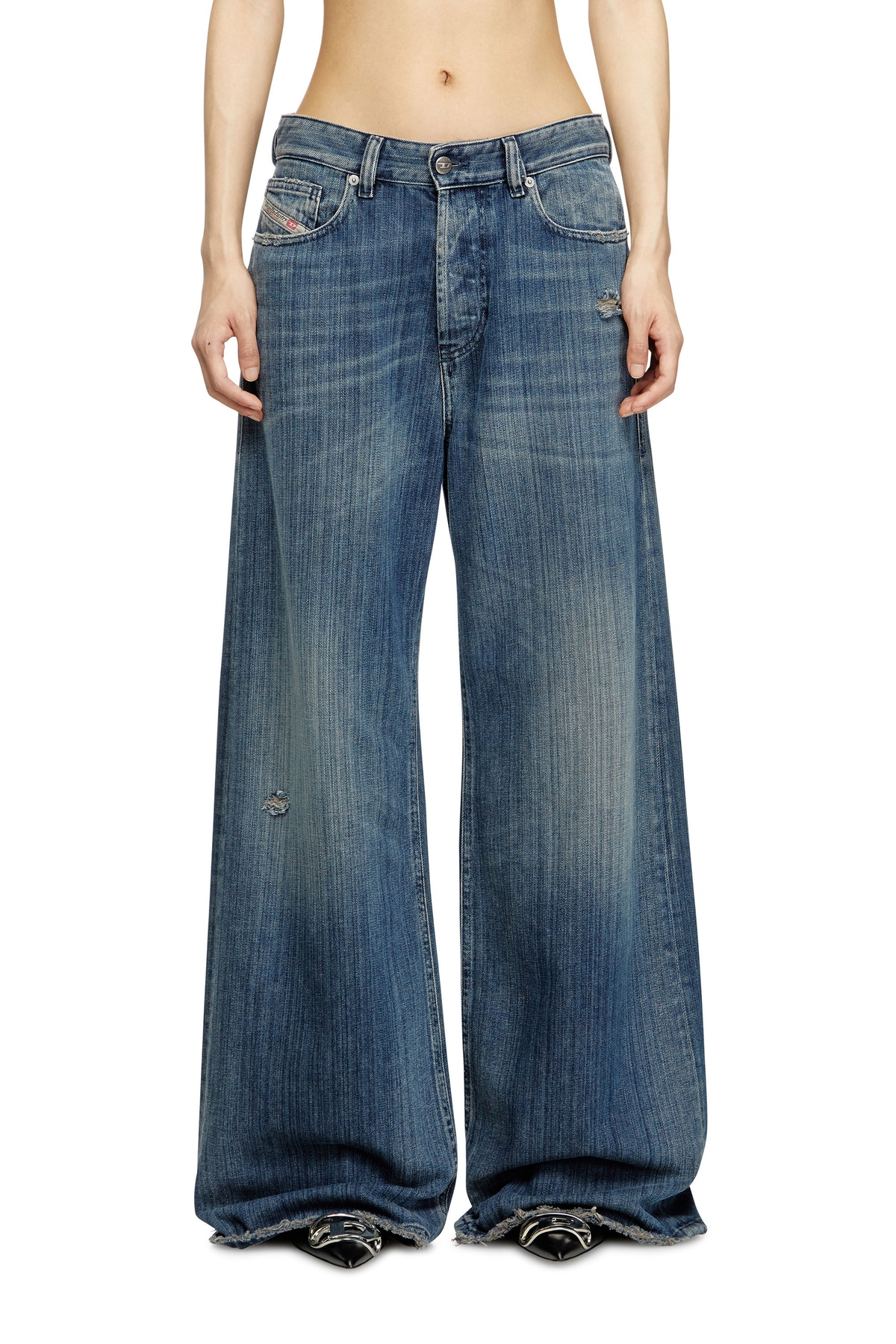 Diesel Relaxed Jeans - 1996 D-Sire - Jeans Womens in Blue Diesel