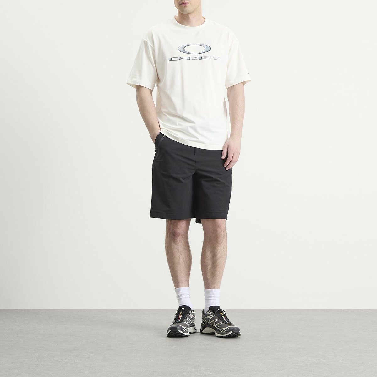 Oakley Men's New Retro T-Shirt X-Metal 3.0 in Ceramic White