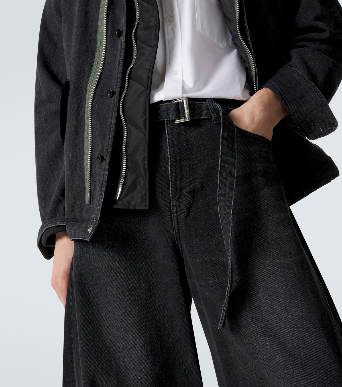 Sacai Belted barrel-leg jeans