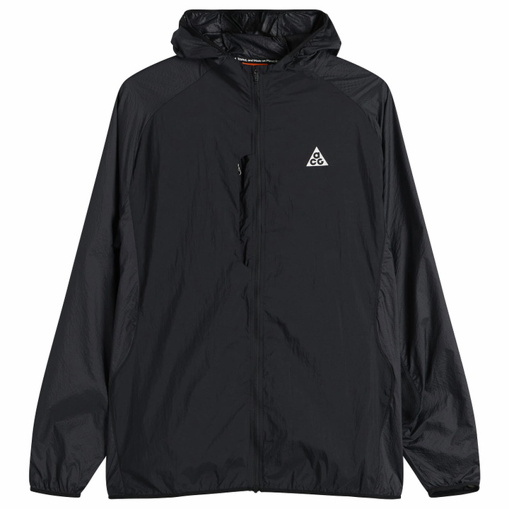 Photo: Nike Men's ACG Aireez Jacket in Black/Summit White