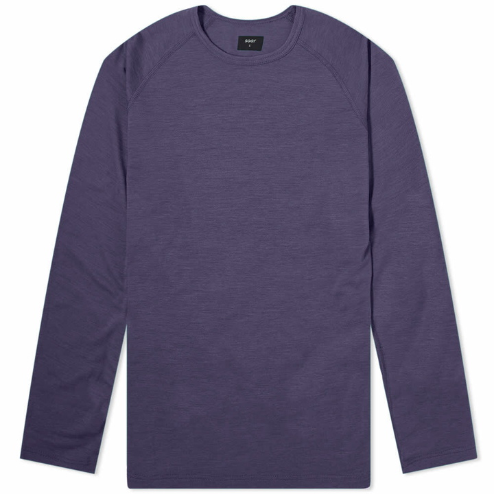 Photo: SOAR Women's Merino Silk Base Layer T-Shirt in Navy