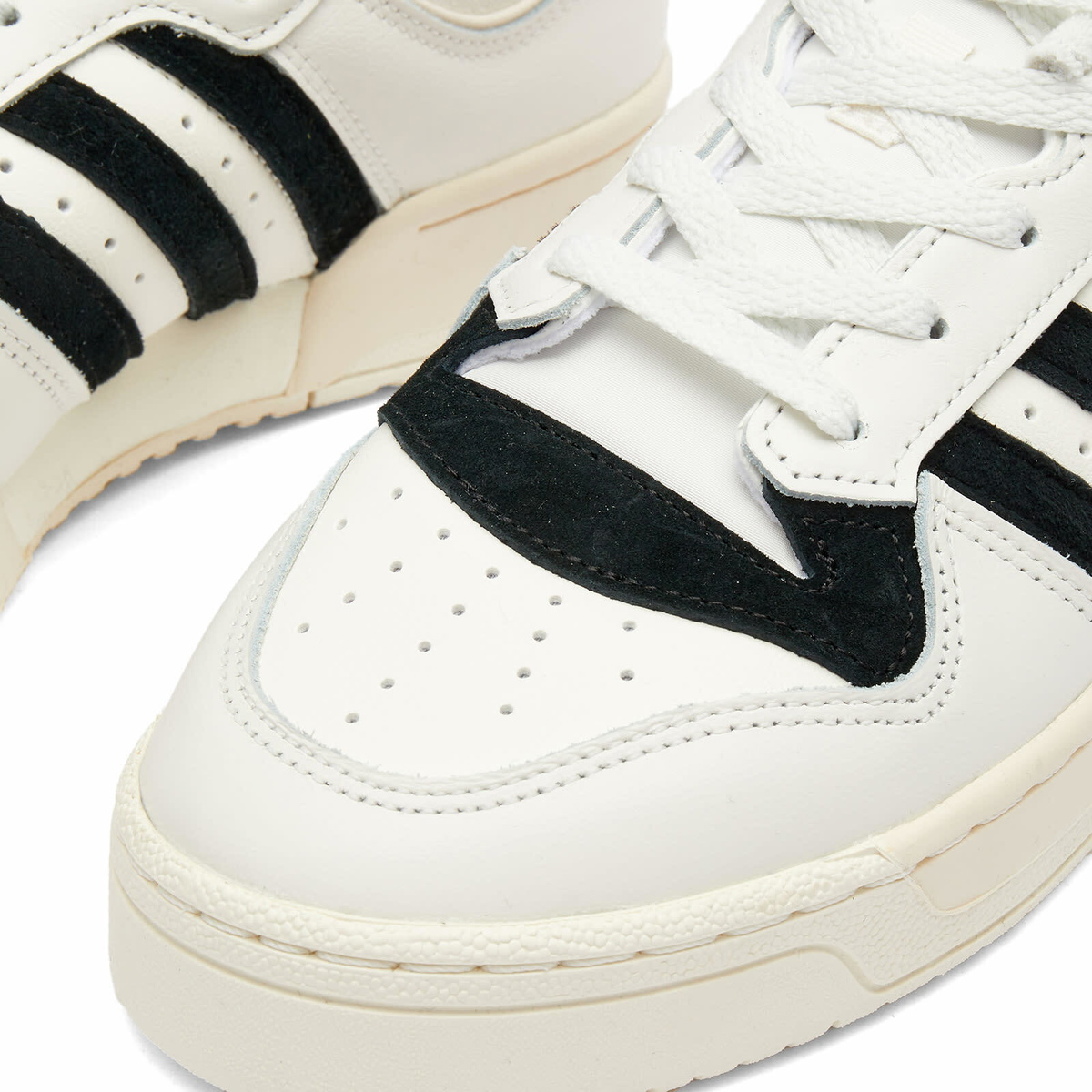 Adidas Women's Rivalry 86 Low W Sneakers in Core Black