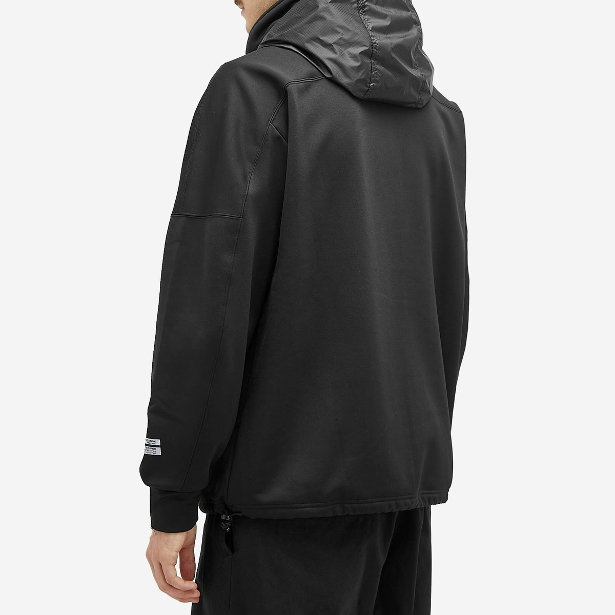 Poliquant Men's Fleece Hooded Quarter Zip Sweatshirt in Black