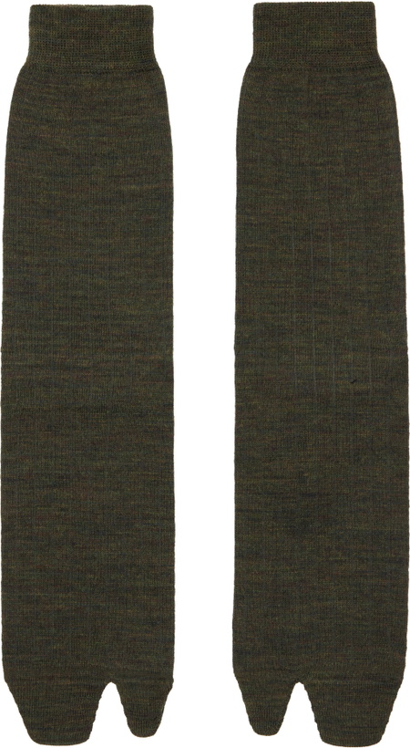 Photo: Maison Margiela Green Bootleg Tabi Socks