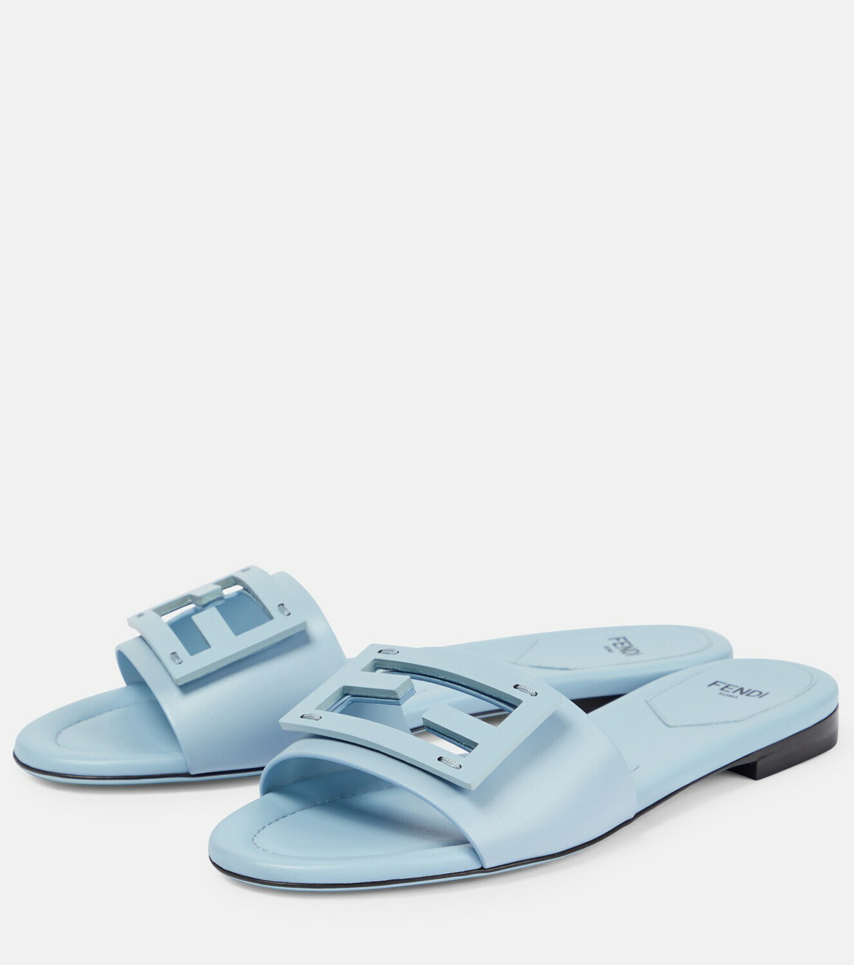 サンダル・ミュール FENDI Air Force Blue Leather Fold Thong Sandals Fendi Signature leather sandals Fendi