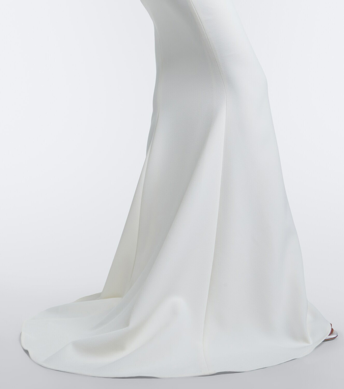 Safiyaa Elyna asymmetric crêpe gown