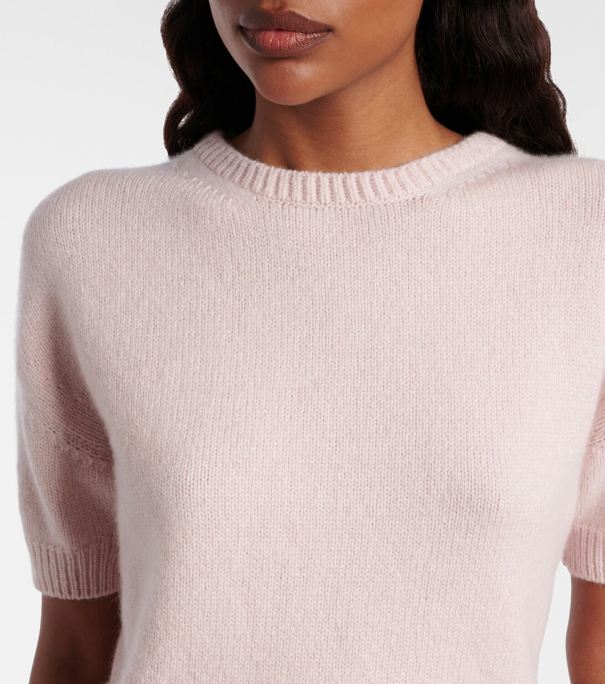 Khaite Golden cashmere sweater