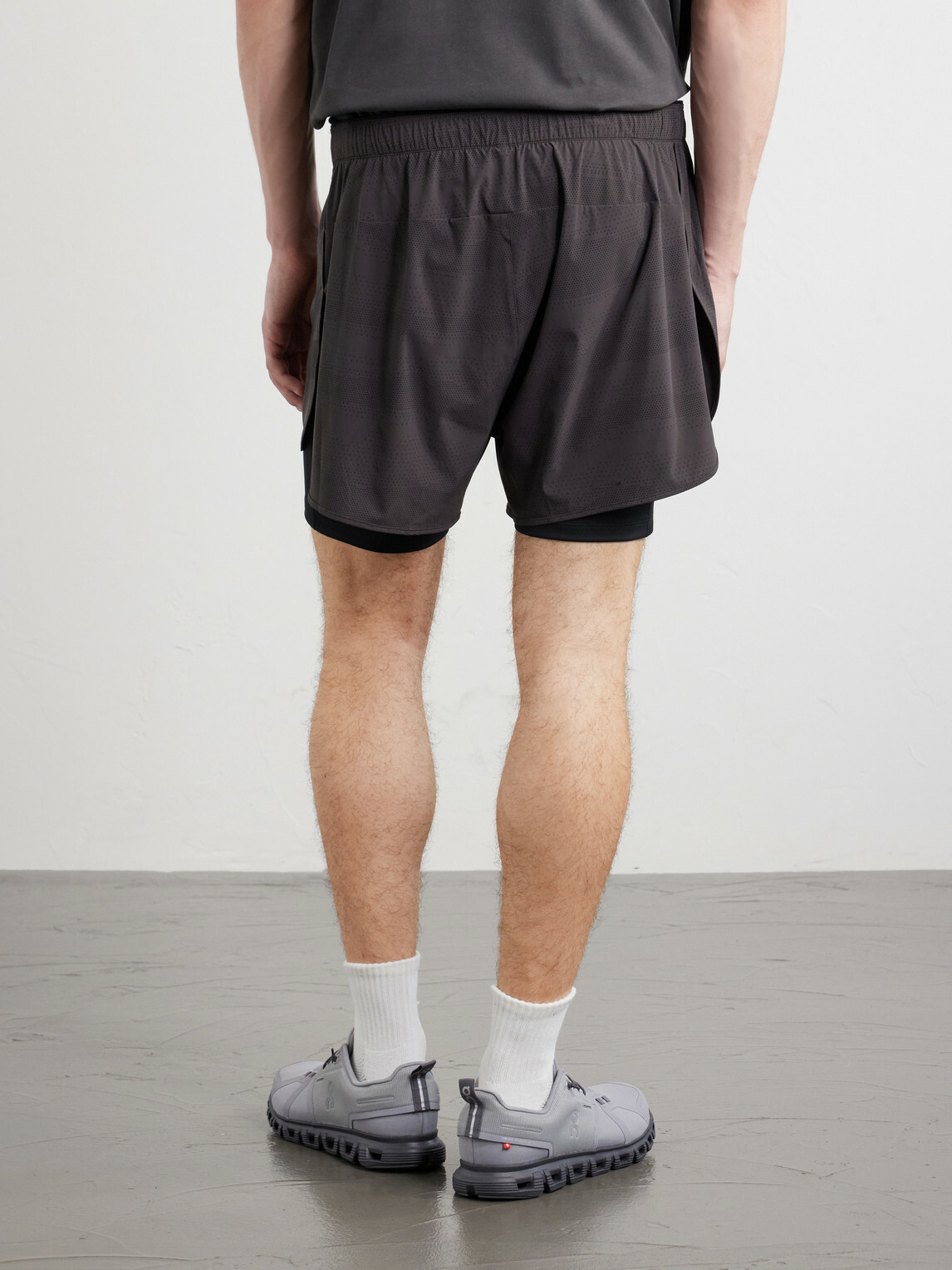 On - Erewhon Jersey Running Shorts - Gray