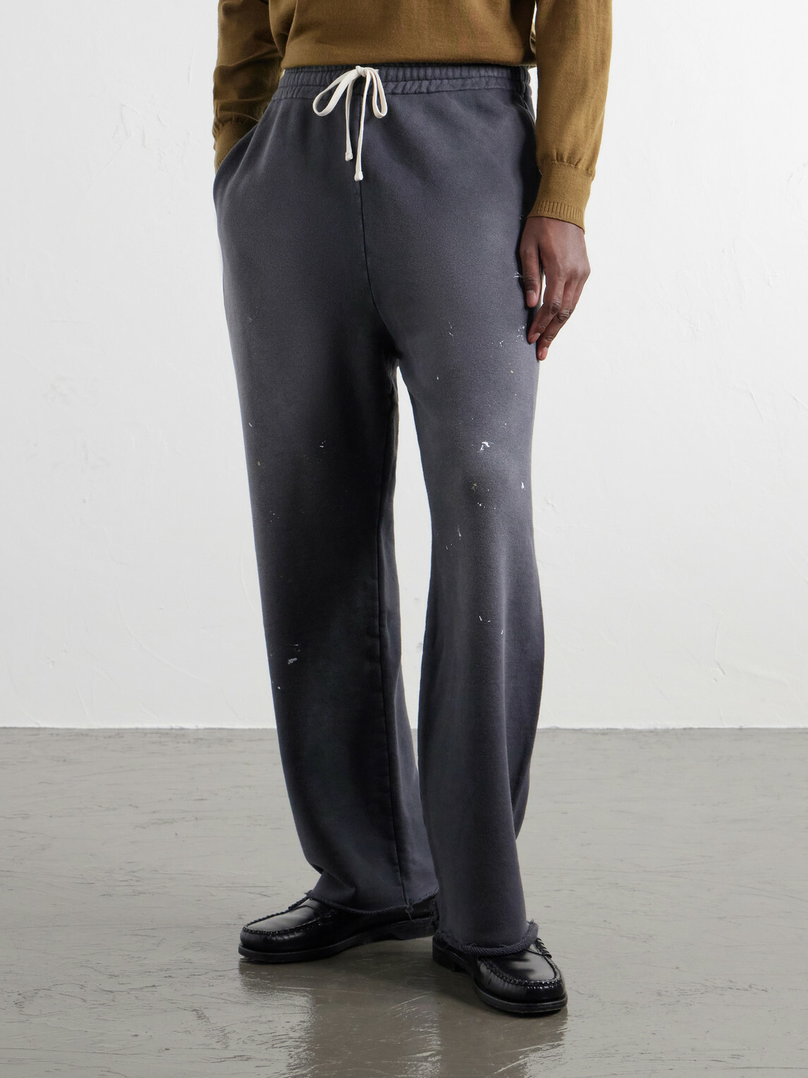 John Elliott - Straight-Leg Paint-Splattered Cotton-Jersey Drawstring Sweatpants - Gray