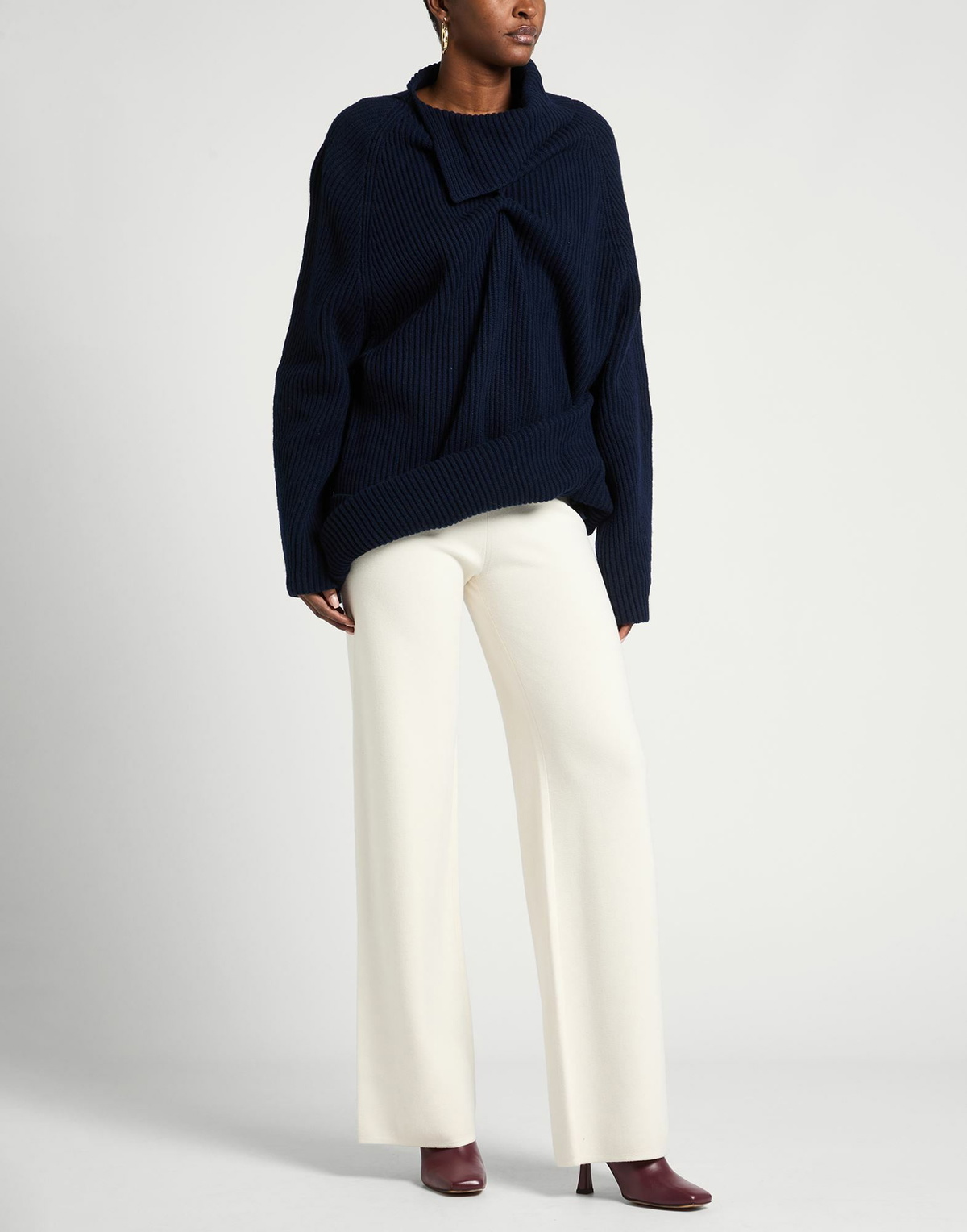 A. w.a. k.e. Mode Womens Sweater in Navy
