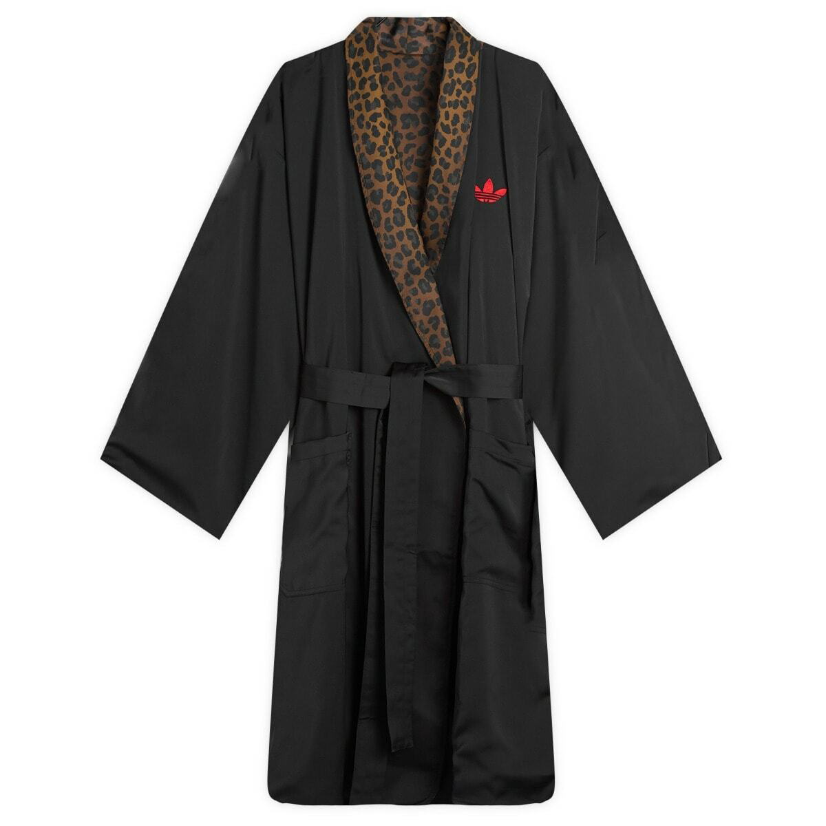Adidas Men's Graphic Boxing Robe in Black/Leopard Aop adidas