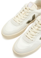 Veja V-90 Panelled Woven Sneakers Green