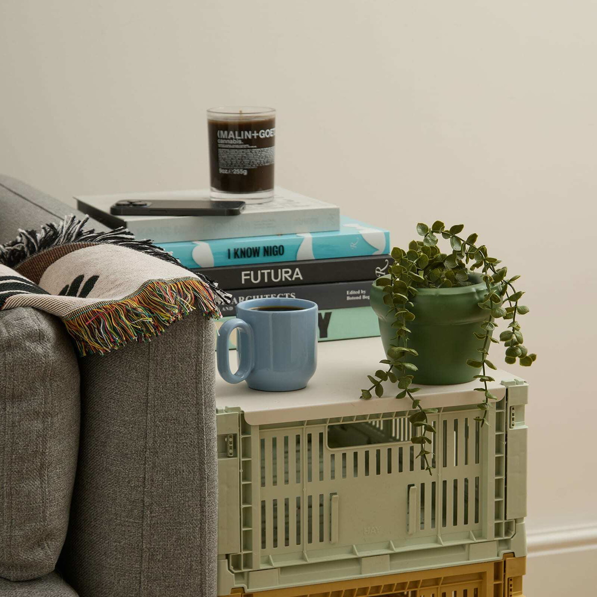 Home Studyo Louis Planter - Small in Moss Green 