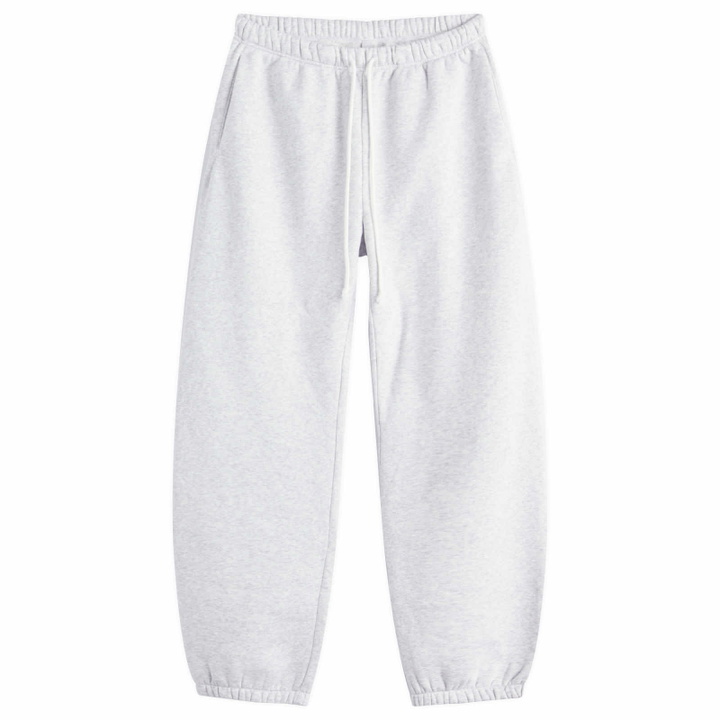 Photo: SKIMS Men's Fleece Lounge Relaxed Jogger in Light Heather Grey