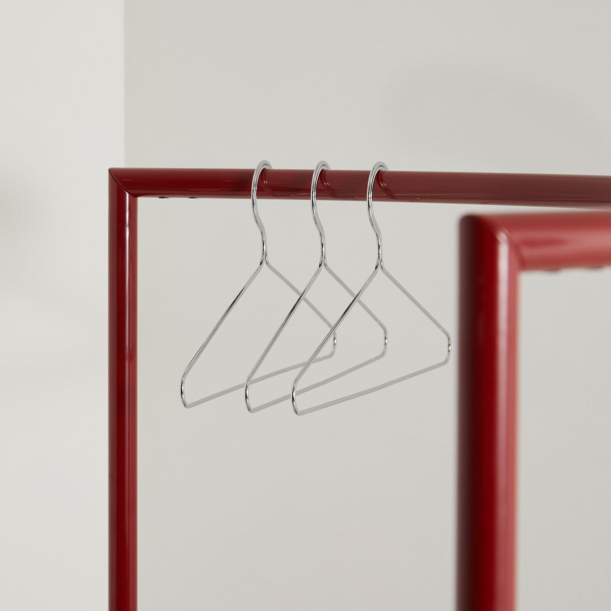 HAY Colour Clothing Rack C-Shape in Maroon Red HAY