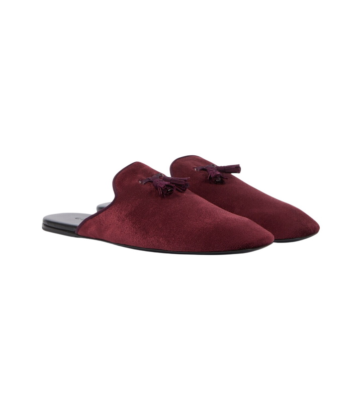 Photo: Gucci Tasseled velvet mules