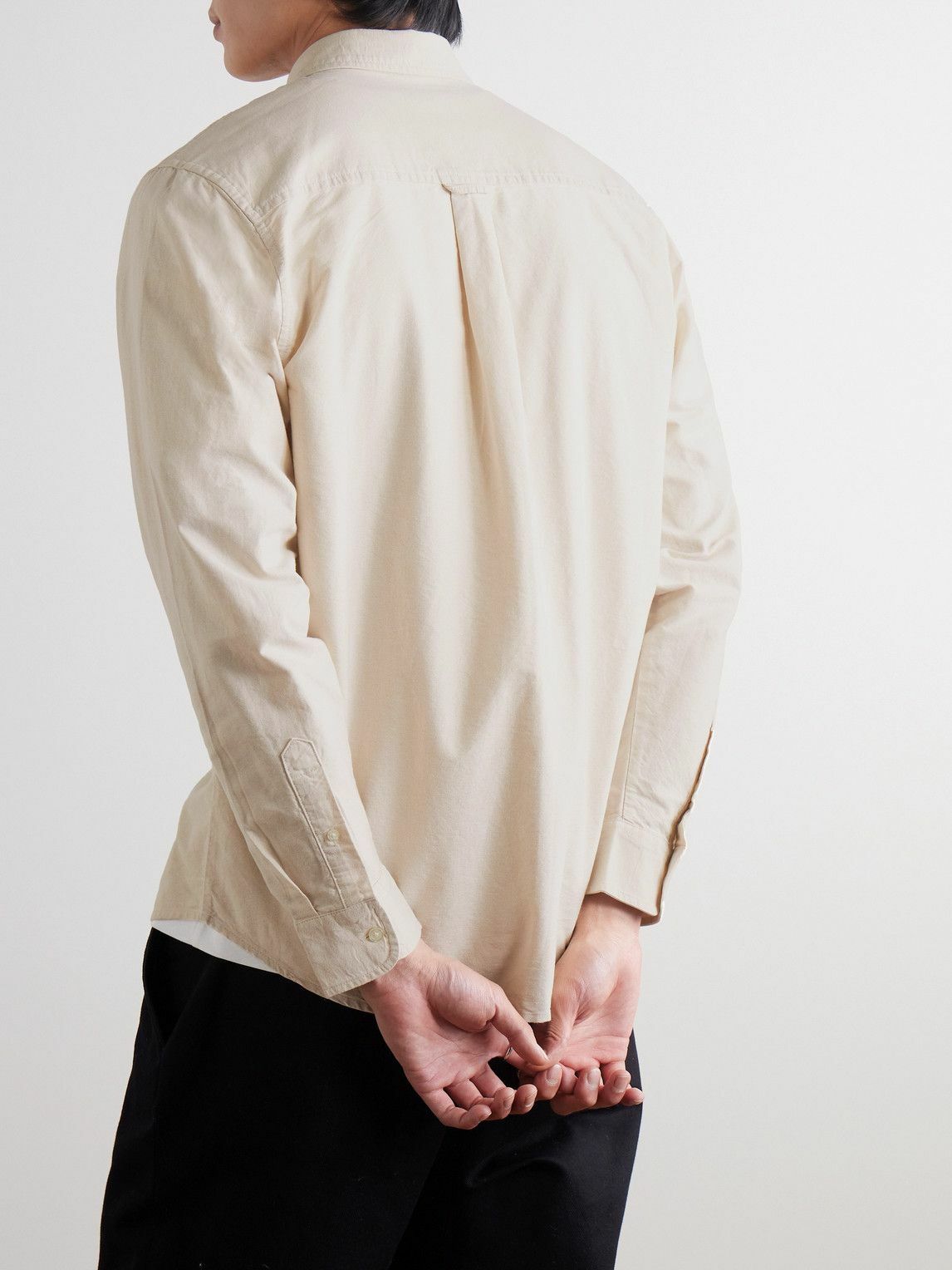 carhartt-wip-button-down-collar-logo-embroidered-cotton-oxford-shirt
