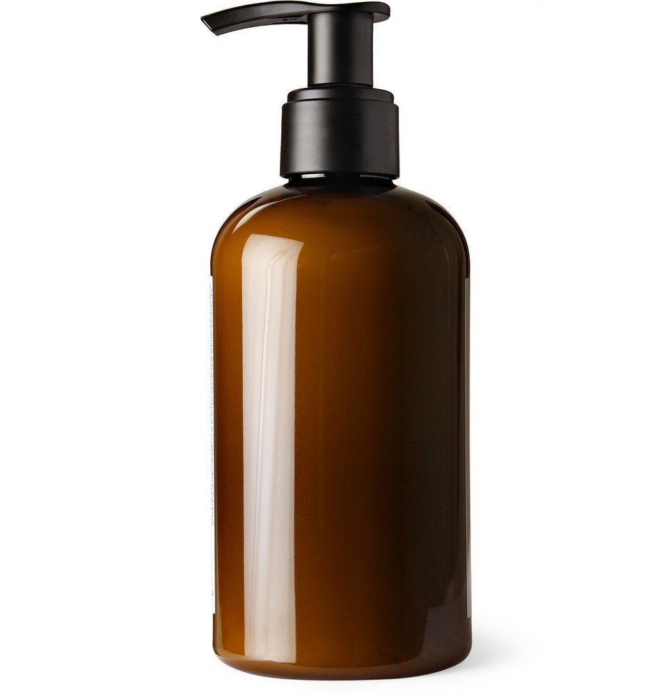 VETIVER 46 ボディローション 237ml Vetiver 46 Body Lotion by Le Labo Body Care | Luxury Bath