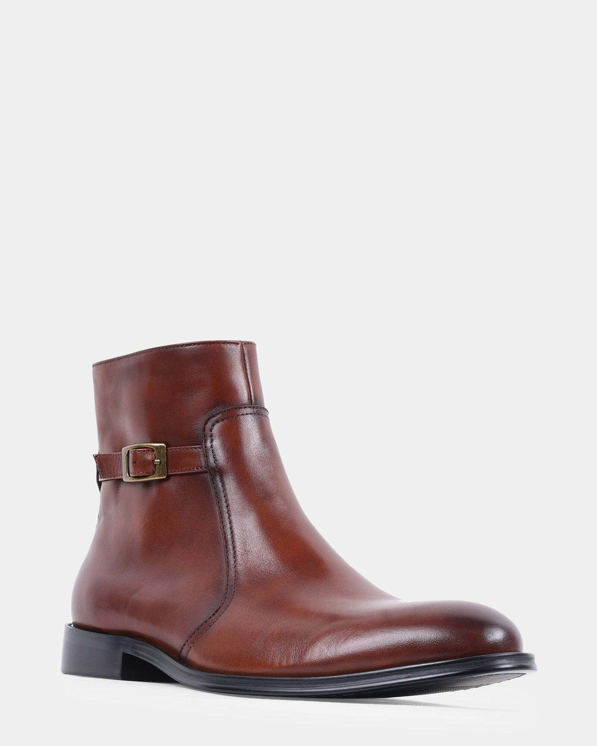 Steve Madden Clawson Boots in Tan