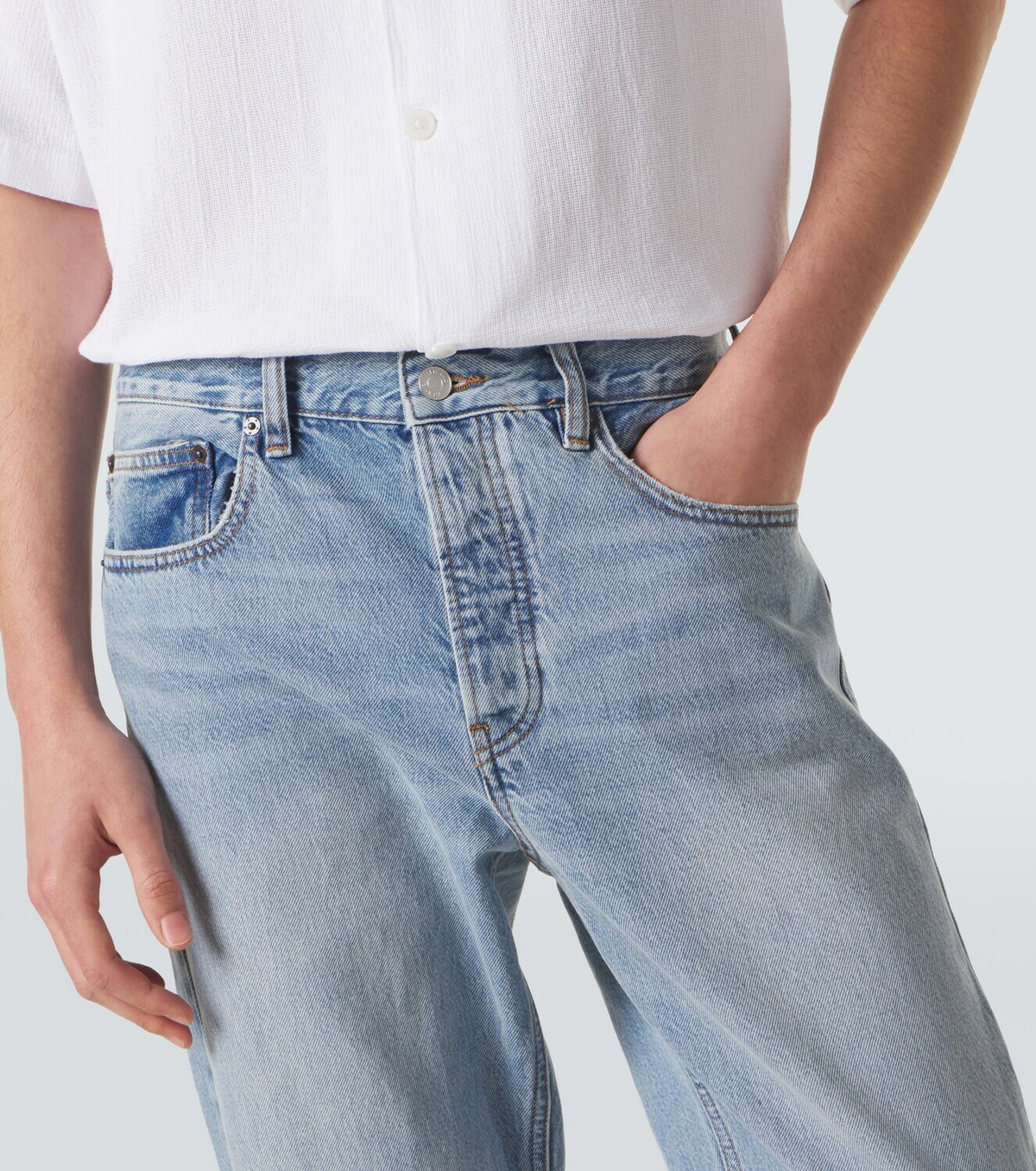 Frame Mid-rise straight jeans
