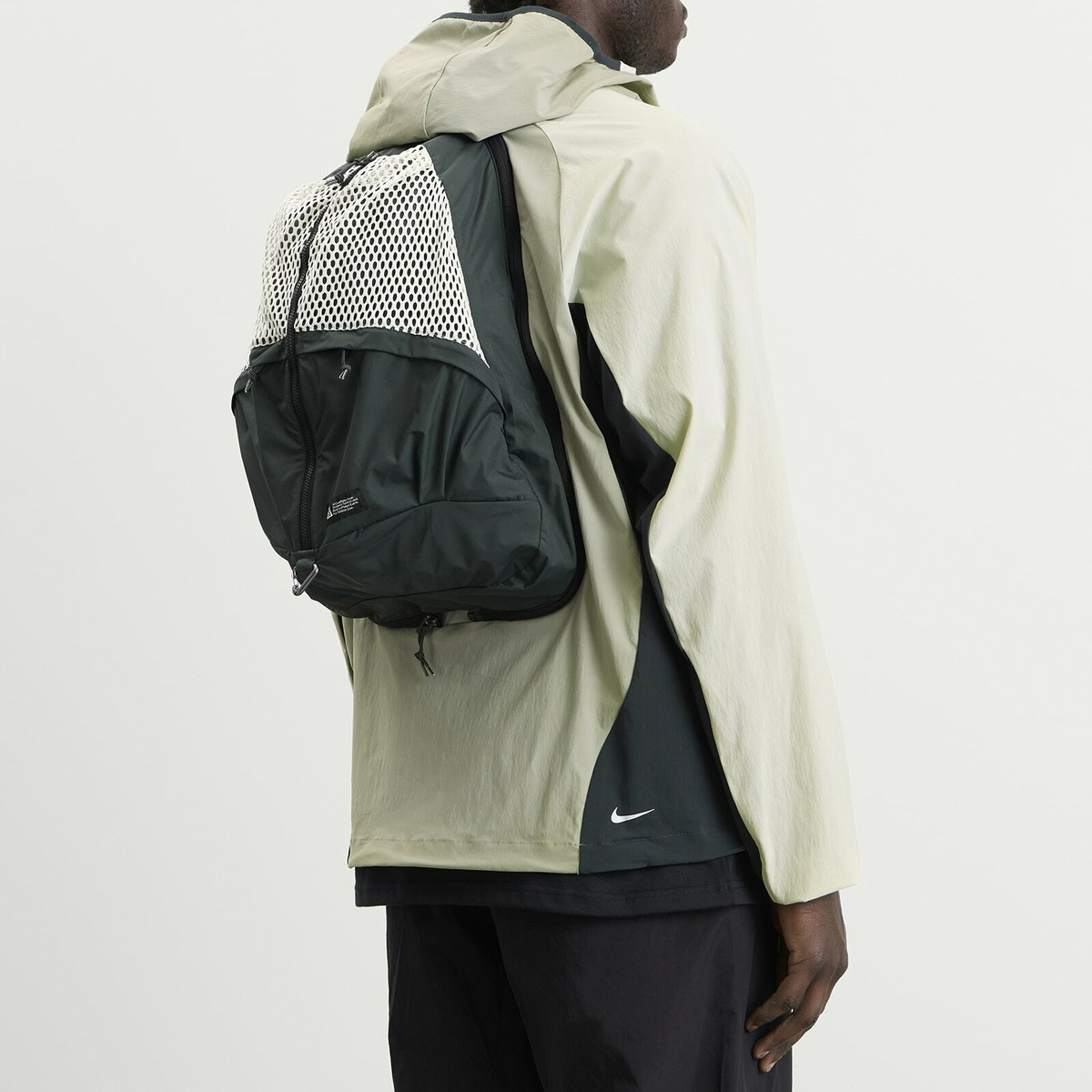 Nike Men's ACG Five Towers Backpack Jacket in Sea Glass/Spruce Fog// Summit White