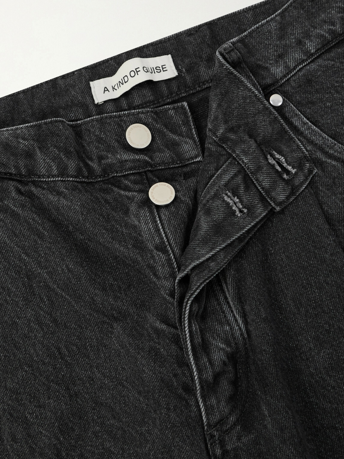 A Kind Of Guise - Straight-Leg Pleated Organic Jeans - Gray