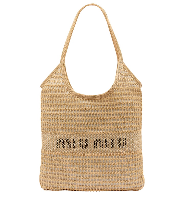 Photo: Miu Miu Ivy raffia-effect and linen shopper