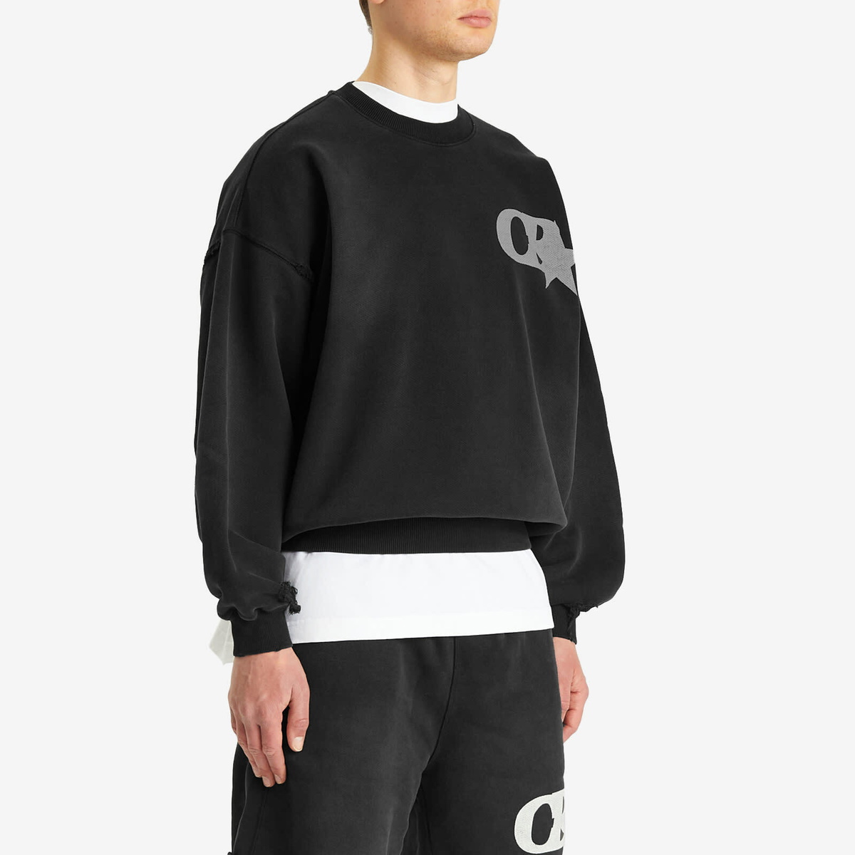 Cole Buxton Men's CB Star Distressed Sweatshirt in Vintage Black