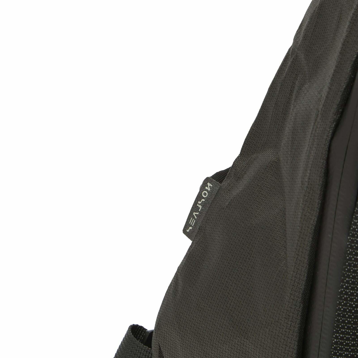 SEALSON SR4 Cross Body Bag in Black 