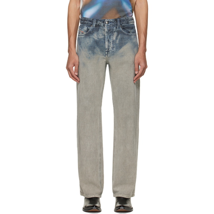 Photo: Diesel Blue Relaxed Regular Waist 1980 D-Eeper Jeans