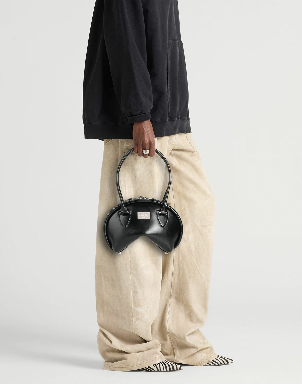Acne Studios Womens Handbag in Black