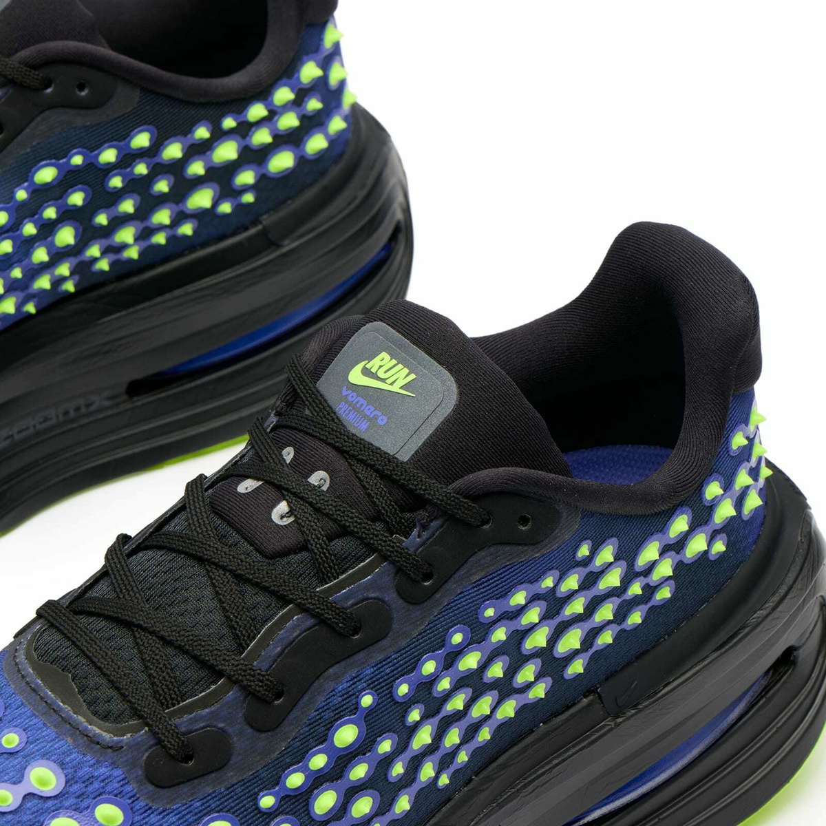 Nike Vomero Prm Qs Sneaker in Black/Volt/Violet
