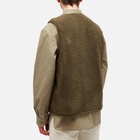 Café Mountain Men's Reversible Foragers Vest in Washed Limestone/Olive