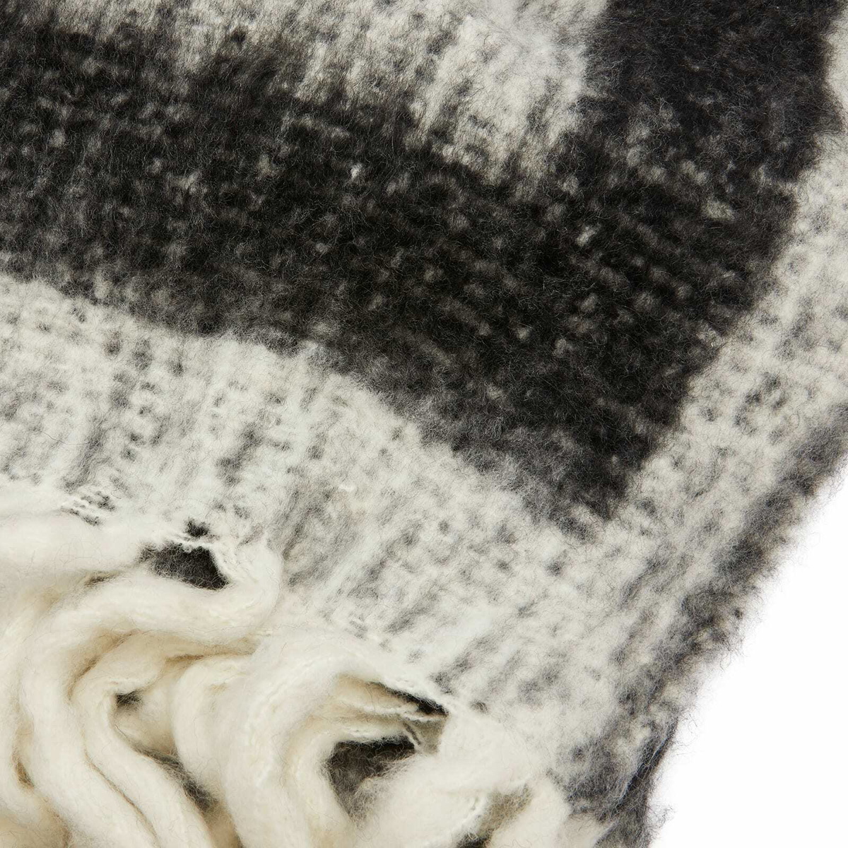 Bongusta Weekend Plaid Blanket in Cream/Ink 