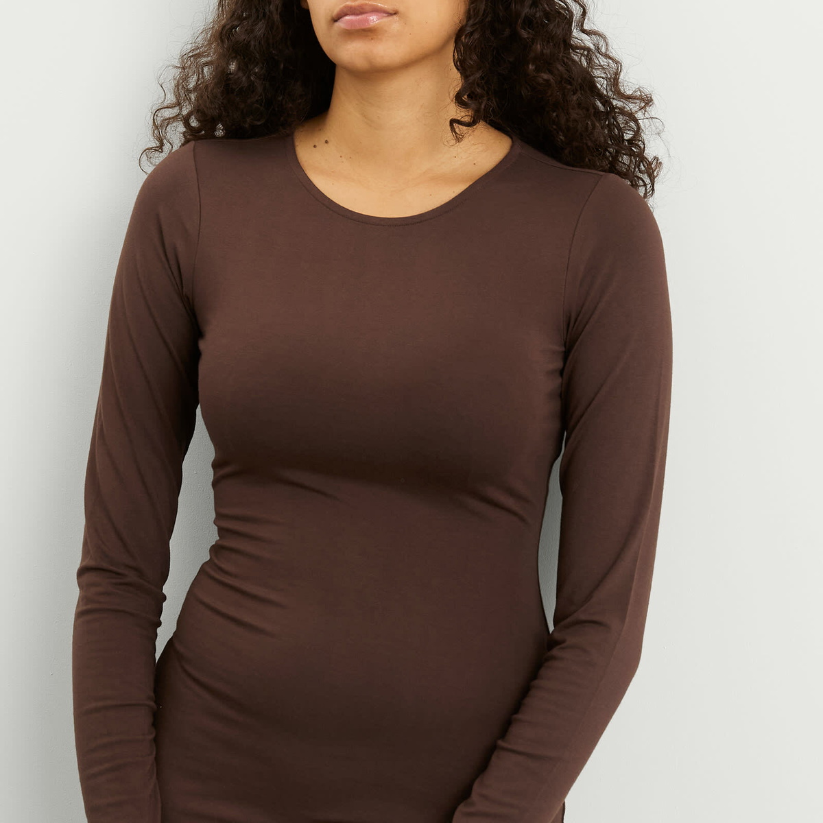 SKIMS Women's Smooth Layers Crewneck Tunic Mini Dress in Espresso