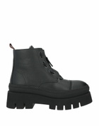 Copenhagen Studios Cph693 Womens Ankle boots in Black