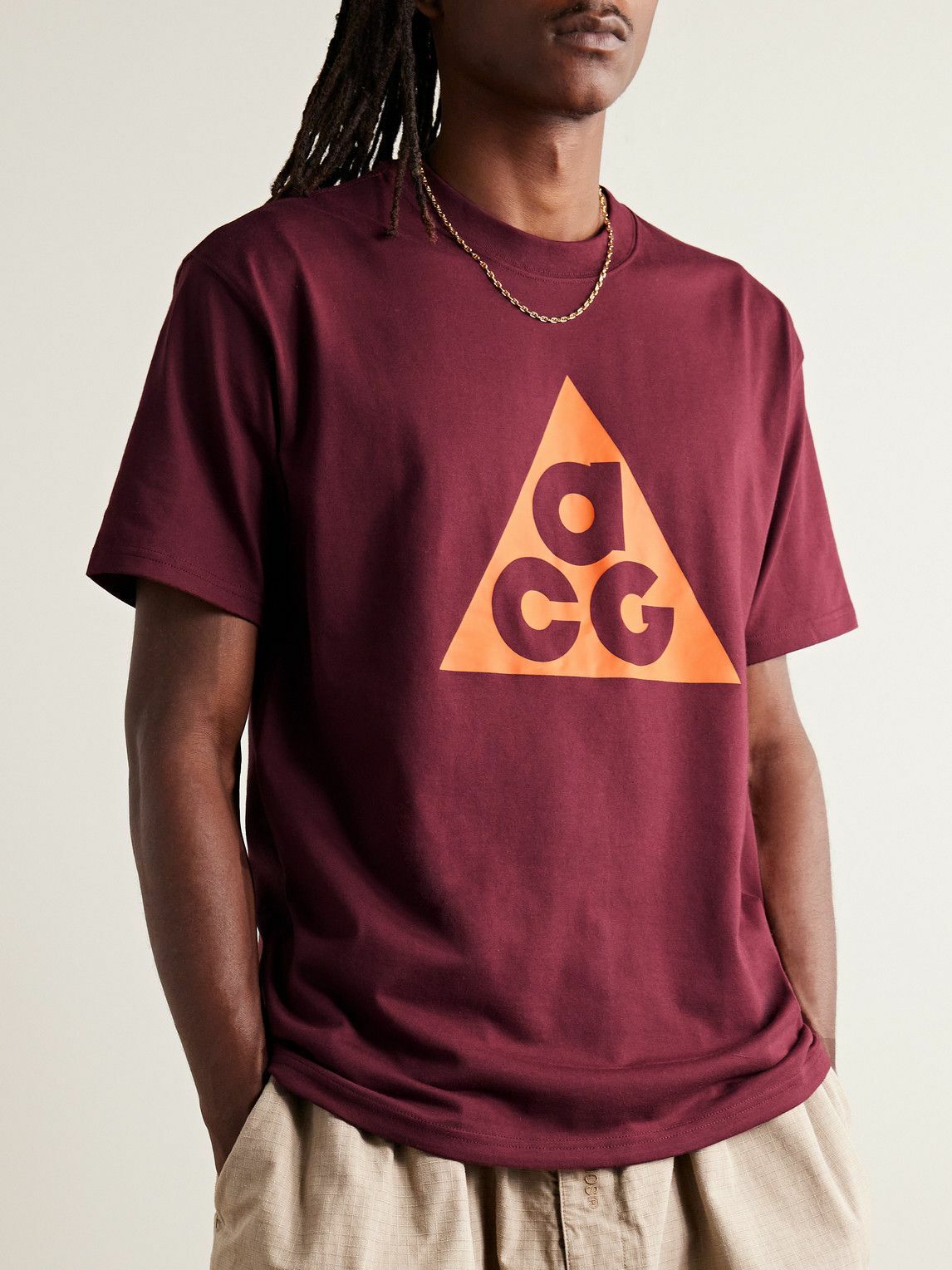 Nike ACG Logo Print Jersey T Shirt Burgundy Nike