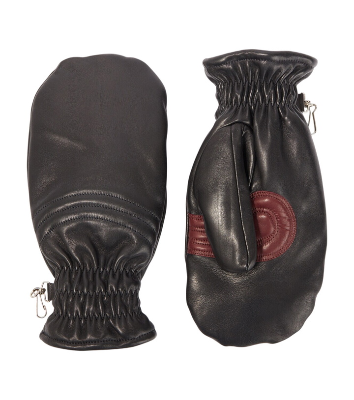 Photo: Our Legacy Spheric shearling-lined leather mittens