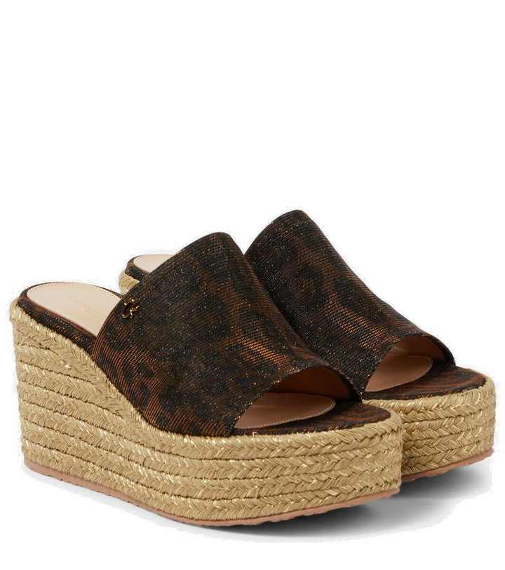 Photo: Gianvito Rossi Leopard-print espadrille wedge mules