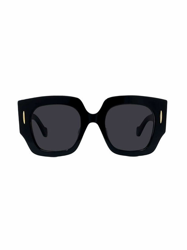 Photo: Loewe LW40129U Sunglasses