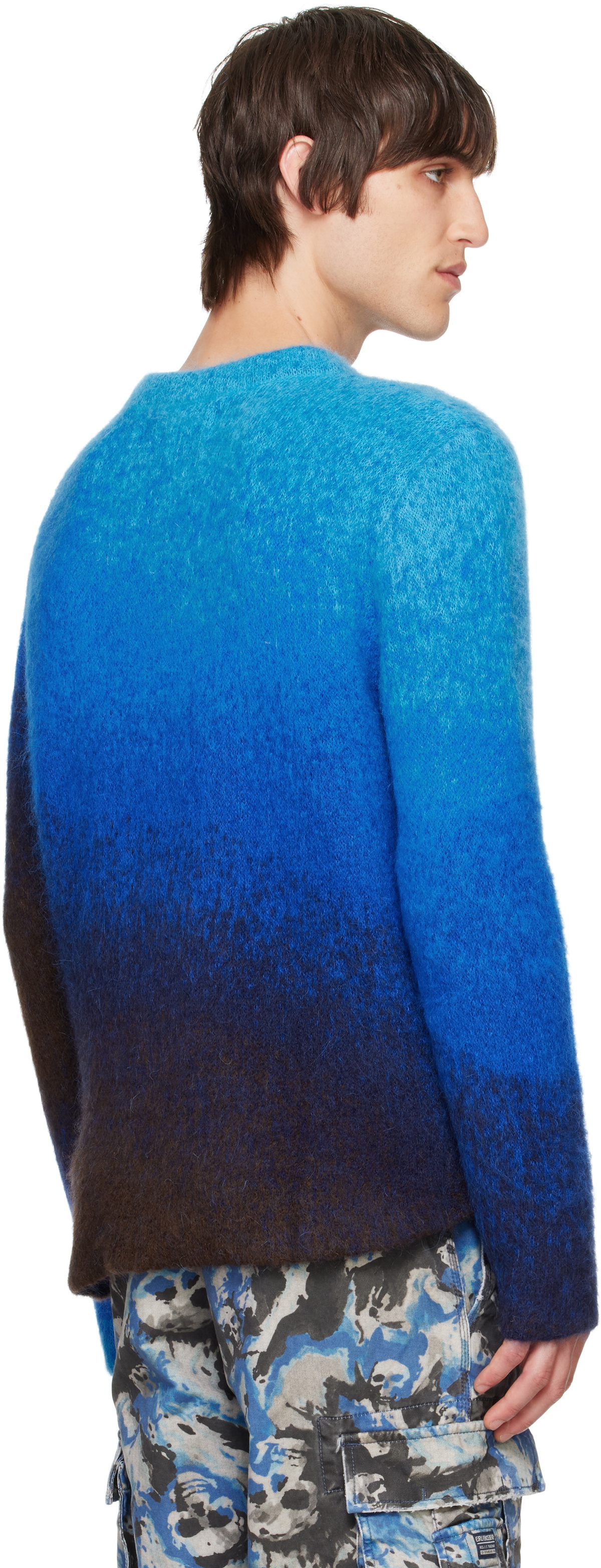 スウェット・トレーナー ERL Gradient Knit Sweater Blue eyJidWNrZXQiOiJic3RuLWltYWdlLX